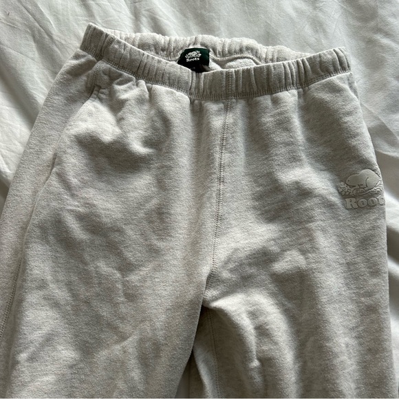 Roots Cooper High Waisted Sweatpant oatmeal size small fits like medium - Picture 9 of 10